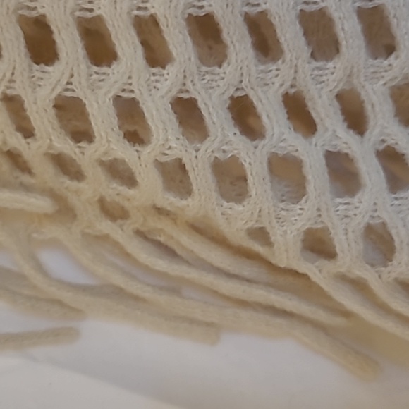 Scarf wrap - Picture 3 of 3